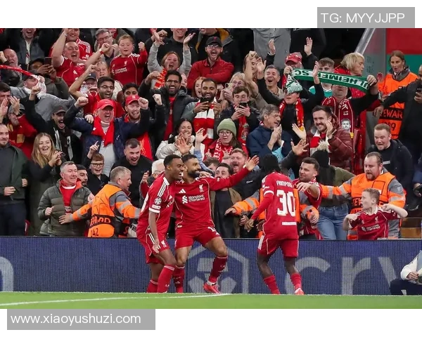 利物浦对阵强敌巅峰对决精彩瞬间全场鏖战尽显豪门风采 利物浦对阵强敌巅峰对决精彩瞬间全场鏖战尽显豪门风采