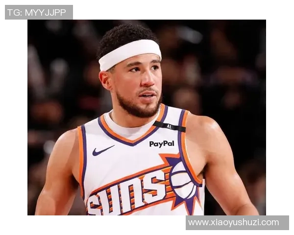 德文·布克引领太阳队崛起成NBA新星，未来可期