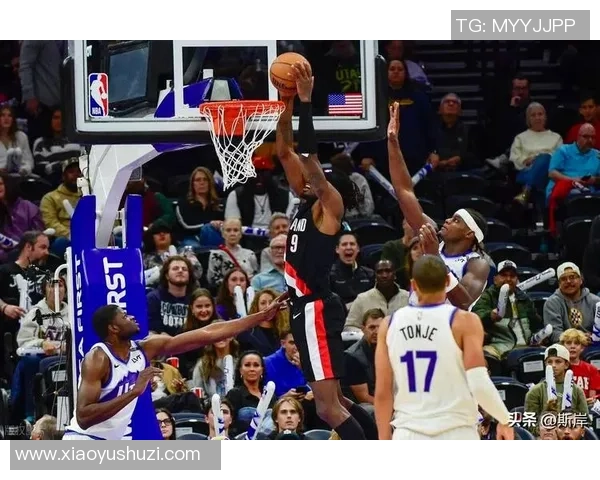 爵士队挑战开拓者队展开激烈对决 谁能在西部争夺战中占得先机